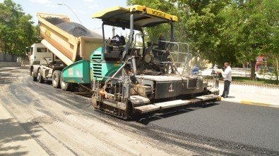 Ağrı Belediyesi Asfalt Çalışmalarına Başladı