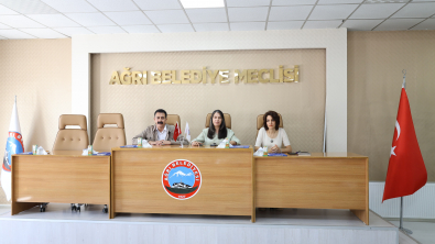 AĞRI BELEDİYESİ'NDE 2026 YILI BÜTÇE PROGRAMI TOPLANTISI GERÇEKLEŞTİRİLDİ