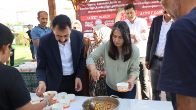 AĞRI BELEDİYESİNDEN  AŞURE İKRAMI