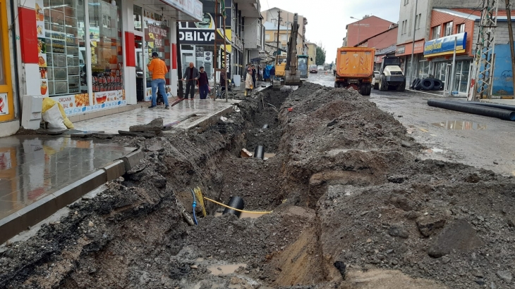 Ağrı Belediyesi 15 Bin 916 Metre Altyapı Çalışması Yaptı