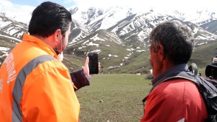 Başkan Sayan, oğlu PKK'lılar tarafından kaçırılan babayı Bakan Soylu ile görüştürdü