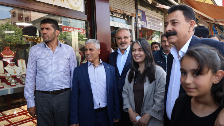 ESNAF VE HALKIMIZLA BAYRAM ZİYARETİ