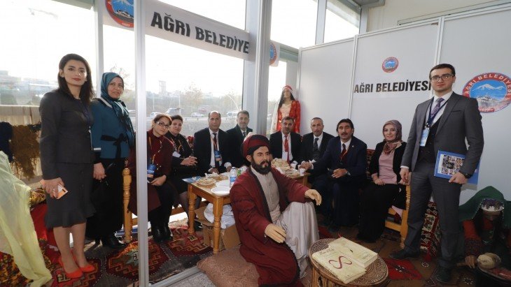 Uluslararası Yerel Yönetimlerde Kadın Şurası'nda Ağrı Standına Yoğun İlgi