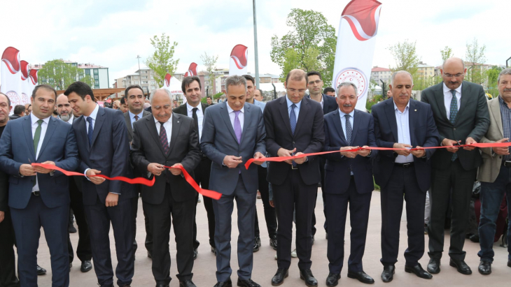 Ağrı Belediyesi Geleneksel Ağrı Mutfağı Tanıtımında Halise Yemeği Tanıttı.