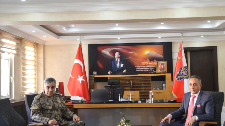 Başkan Karadoğan; İl Jandarma Komutanı ve İl Emniyet Müdürüne İadei Ziyaret yaptı.