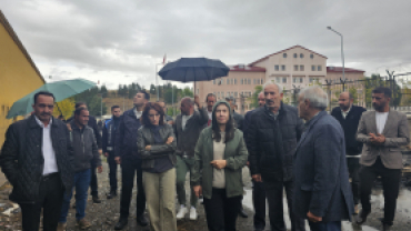 Sebze ve Meyve Hali’nde çıkan yangın