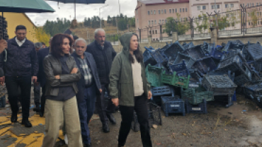 Sebze ve Meyve Hali’nde çıkan yangın