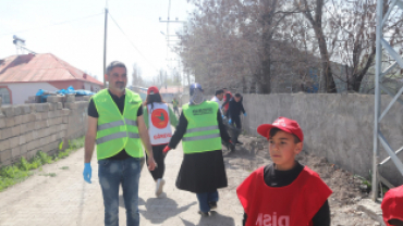 Ağrı Belediyesi Eş Başkanları Aras ve Akkuş Ağrı’yı Çöpten Arındıracağız.