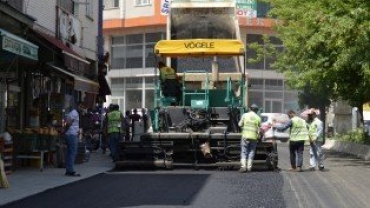 Ağrı Belediyesi Asfalt Çalışmalarına Hız Verdi