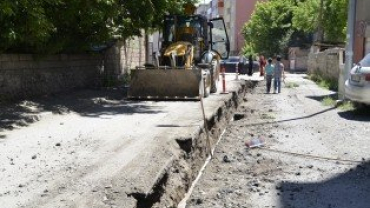 Ağrı’da Doğalgaz Çalışmaları Devam Ediyor