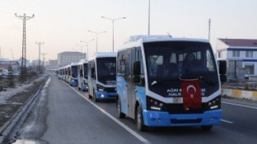 Başkan Sayan, Yeni Araçları Konvoyla Halka Tanıttı