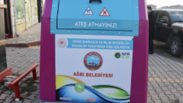 Ağrı’da 3 bin litre kapasiteli yer üstü konteynırlar yerleştirildi