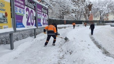 Belediye Ekiplerimizin Karla Mücadele Çalışmaları