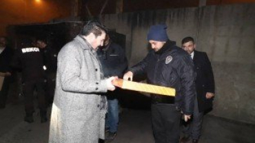 Başkan Sayan, Yılbaşına Ziyaretler Yaparak Girdi