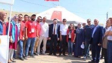 Ağrı Belediyesi, Ahlat Avrasya Kültür Şenliklerine Katıldı