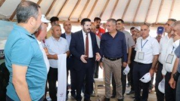 Ağrı Belediyesi, Ahlat Avrasya Kültür Şenliklerine Katıldı