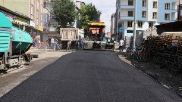 Asfalt çalışmaları tüm hızıyla devam ediyor