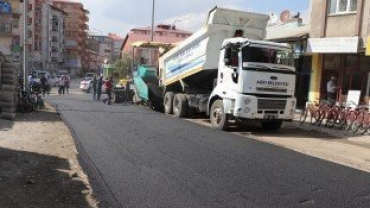 Asfalt çalışmaları tüm hızıyla devam ediyor