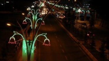 Lale Figürlü Aydınlatmalarla Caddelerde Görsel Şölen Yaşanıyor