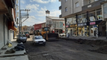 Ağrı Belediyesi 15 Bin 916 Metre Altyapı Çalışması Yaptı