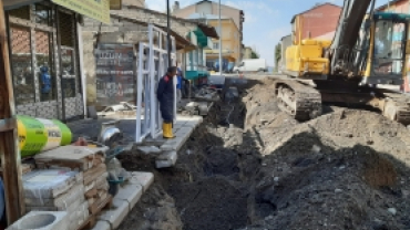 Ağrı Belediyesi 15 Bin 916 Metre Altyapı Çalışması Yaptı