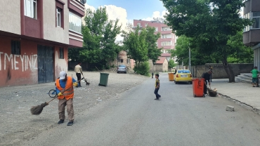 Ağrı Belediyesi’nden Çevre Temizliği ve Çöp Uyarısı