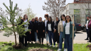 eş başkanlarımızın da katılımıyla gerçekleşen fidan dikimi etkinliği