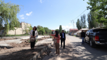 AĞRI BELEDİYESİ EŞ BAŞKANLARI SAHA ÇALIŞMALARINI YERİNDE İNCELEDİ