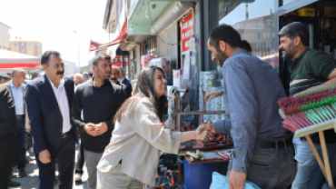 ESNAF VE HALKIMIZLA BAYRAM ZİYARETİ