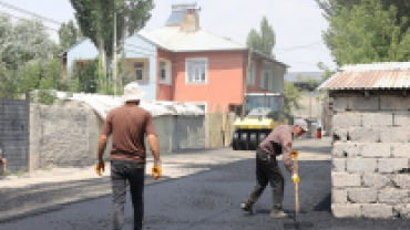 AĞRI BELEDİYESİ KENT İÇİN DURMADAN ÇALIŞIYOR