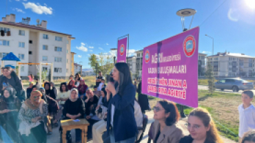 Fırat Mahallesi’nde Kadın Buluşması Düzenlendi