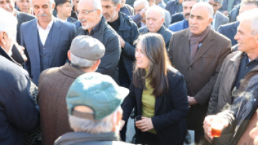 DENGBEJ ŞAKÎRO KENT MEYDANI AÇILDI