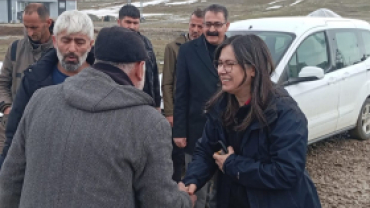 AĞRI BELEDİYESİ YOĞUN YAĞIŞLARA KARŞI SAHADA: TÜM EKİPLER SEFERBER EDİLDİ