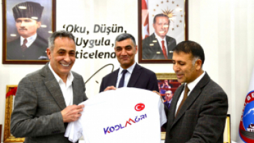 Milli Eğitim ARGE Biriminden Başkan Karadoğan'a hayırlı olsun ziyareti