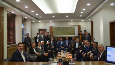Ulaştırma Eski Bakanı Ahmet Arslan ve Seçim İşleri Başkanı ve Sakarya Milletvekili Ali İhsan Yavuz  Ağrı Belediyesini ziyaret etti.
